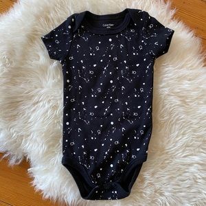 Calvin Klein Black & White 6-9M Onsie